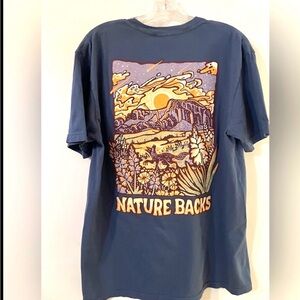 Nature Backs Roam (Midnight) Comfort Colors Southwest Nature Graphic Tee Sz L